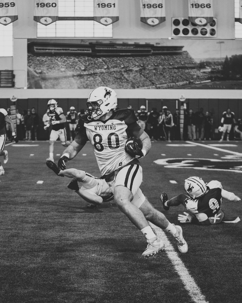 Wyoming Cowboy Football tweet media