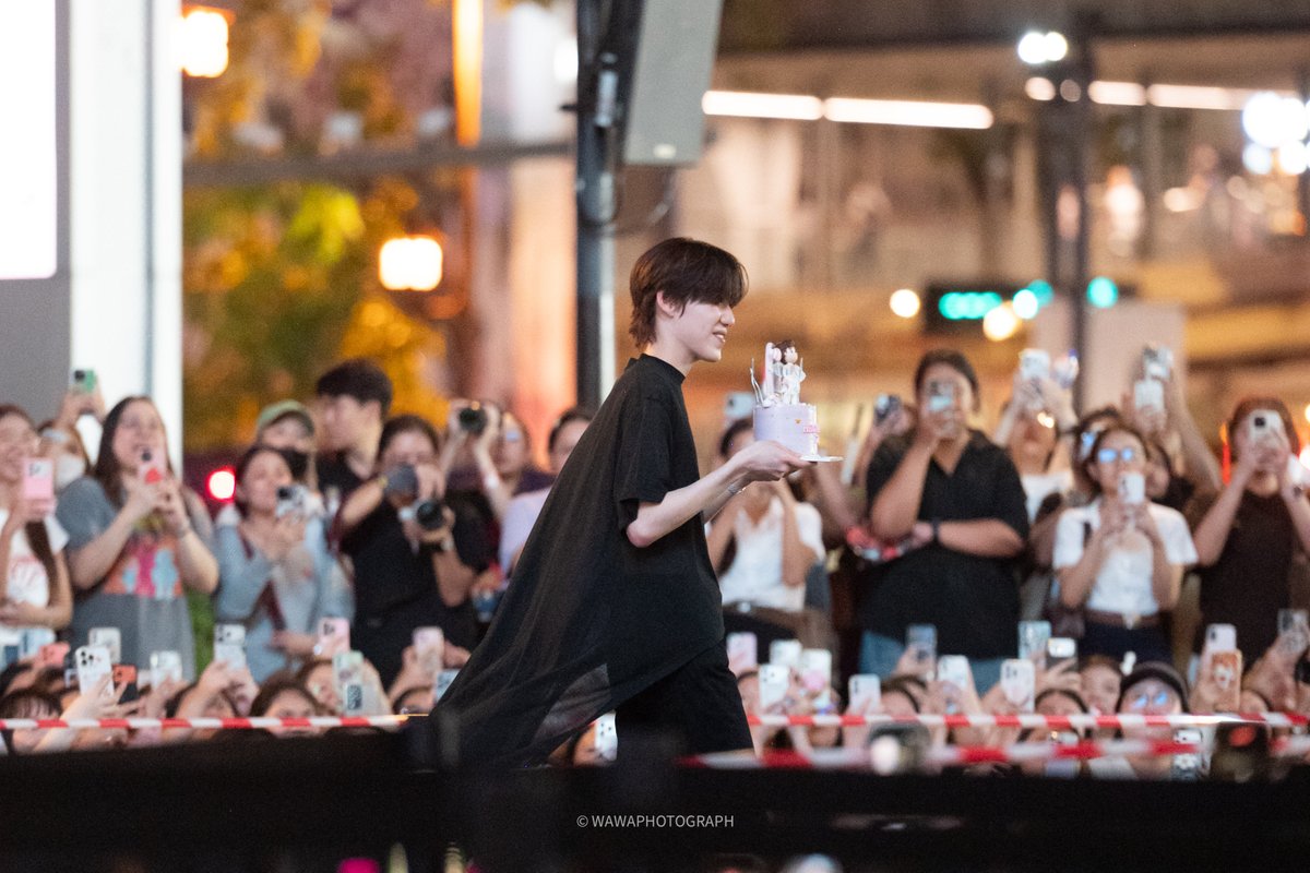 ตอนได้ร้องเพลง
แอบน้ำตาซึมอ่ะ มันมีแต่ความภูมิใจ
ดีใจที่ได้อยู่ตรงนี้ ท่ามกลางคนที่รัก พีพี มากมายขนาดนี้ 🤍🤍🤍

ขออยู่ดู พีพี เติบโตไปเรื่อยๆนานๆเลยนะ

#ppkritt