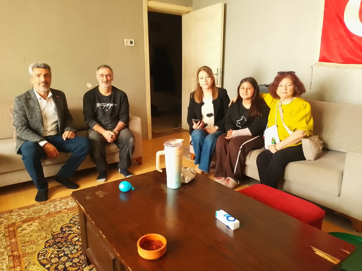📍Soğukkuyu Mahallesi

Sosyal Politikalardan sorumlu İlçe Başkan Yardımcımız Sn. <a href="/serecettinakyol/">Serecettin Akyol</a>, komisyon üyesi Sn. <a href="/sengul_baysal/">Şengül Baysal</a> ve Soğukkuyu Mahalle Başkanımız Sn. Naime Poyraz hanım ile birlikte ev ziyaretlerinde bulundular.

Yardımsever vatandaşlarımızın bağışlarını
