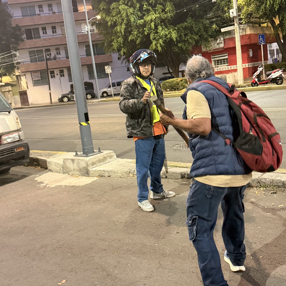 Ocram_EmergencyBiker tweet media