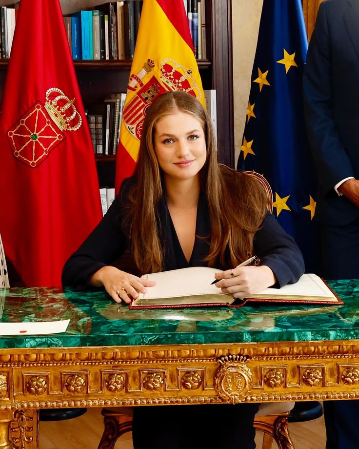 🇪🇦 princess Leonor 🇪🇦 tweet media