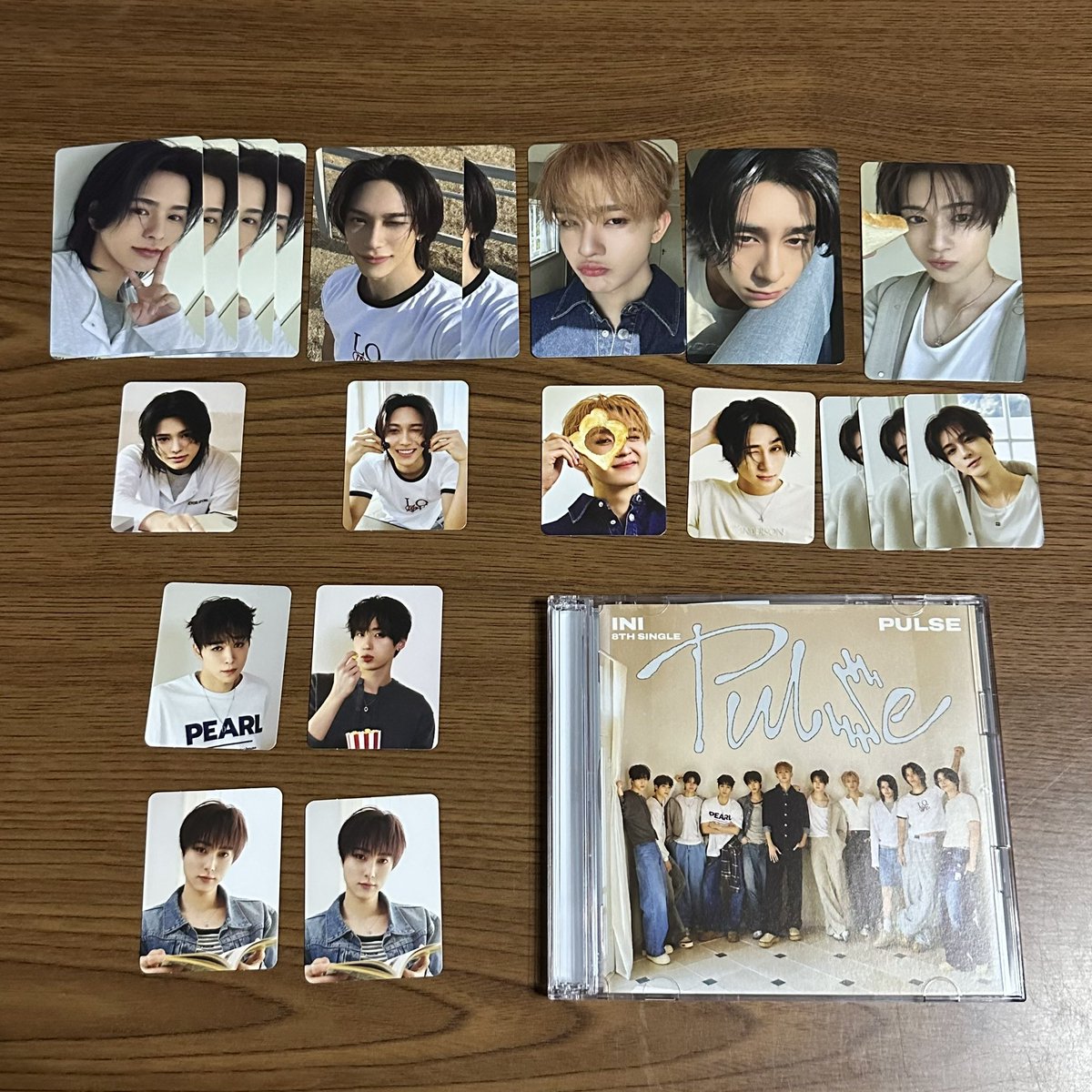 TOREaka78's tweet photo. INI PULSE 特典 封入 トレカ 交換

【譲】 
写真のもの

【求】
藤牧

郵送交換希望📮
お気軽にリプまたはDMお願いします☺︎

 #INI交換 https://t.co/FZ0RU2sbrw