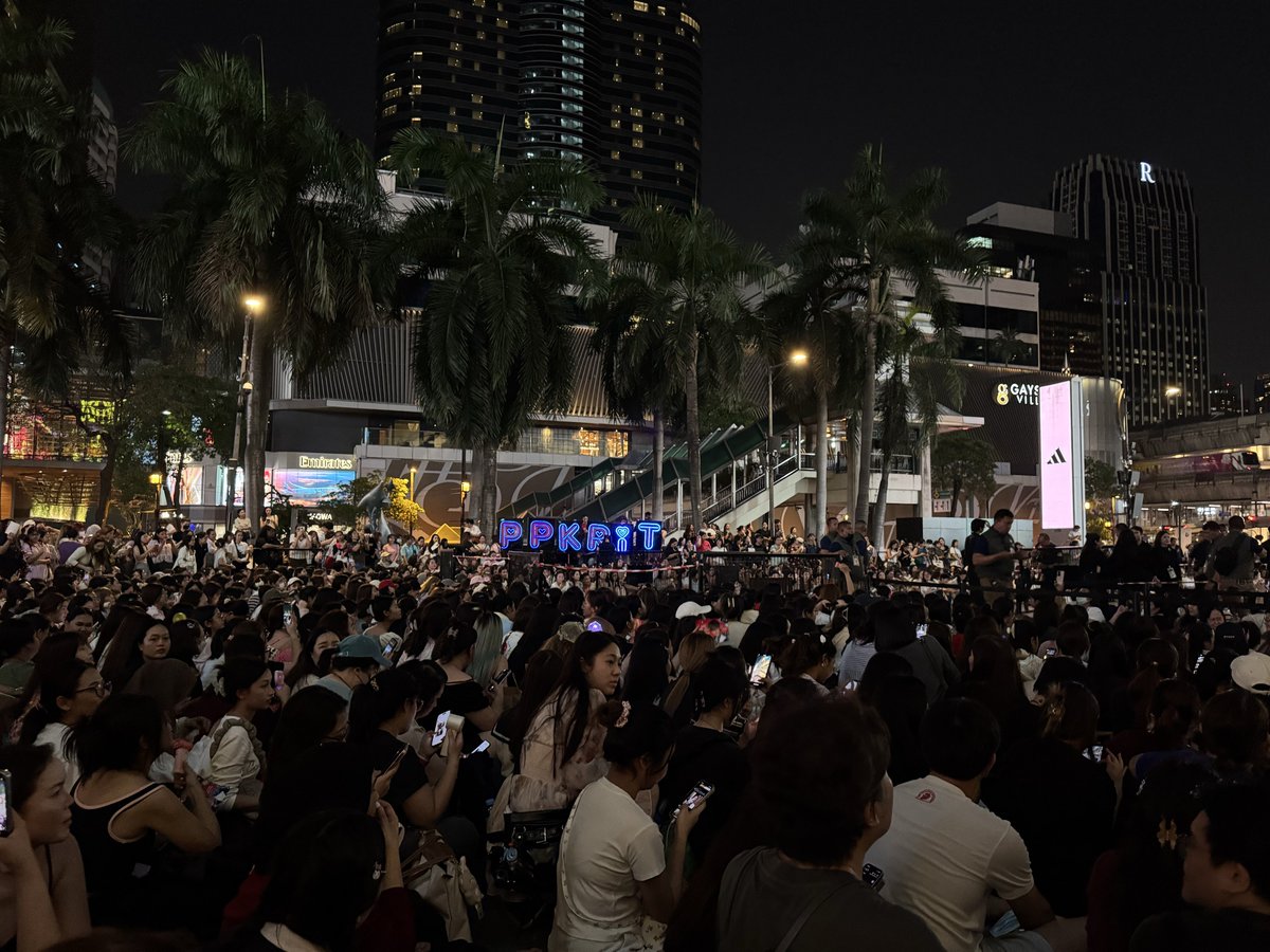 ทุกคนมาหา พีพี แล้วนะค้าบบบ 🤍

The1Day 2026 x PP KRIT
#The1xPPKRIT #ppkritt