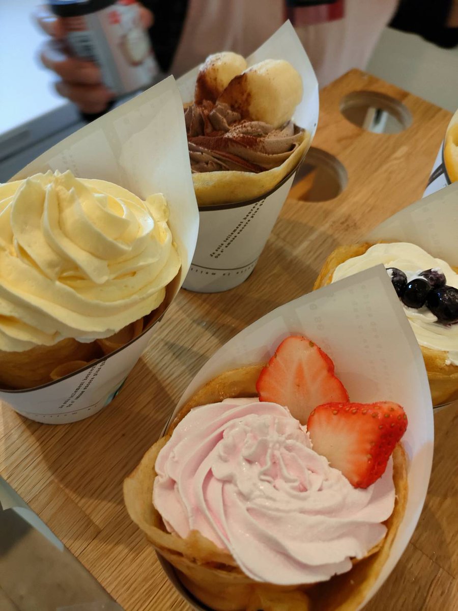 mittunooto's tweet photo. こんばんわ☺️

次回のOPEN日時が決まりましたのでお知らせ致します🥳
4月25日（土）11:00〜16:00

お近くへお越しの際は是非お立ち寄り下さい🚙💨
お待ちしております🥰

#クレープ
#室蘭
#絵鞆
#スイーツ
#3つの音
#みつおと
#祝津展望台
#テラス https://t.co/tGKOuSA7Ao