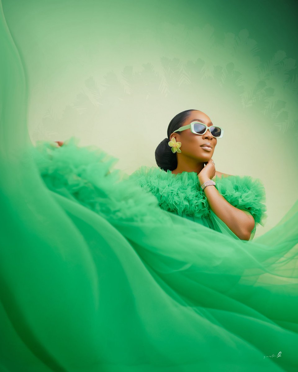 Work of Art, Quistar. tweet media