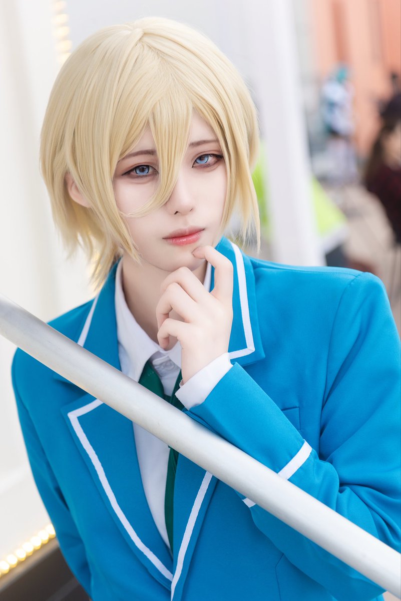i23748's tweet photo. ⚠︎cosplay  /    🪽

『おや、また驚いた顔をしているね』

#横浜アコスタ https://t.co/4dXvRUNYf3