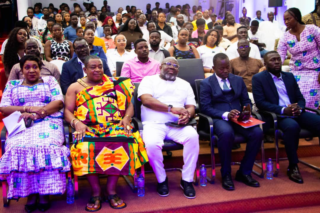 NenyiGAndah's tweet image. My key point: AI is no longer just a tool—it is a leadership advantage. The future belongs to those who move from conversation to execution.

#GIBSALectureSeries #AILeadership #DigitalTransformation #NenyiGAndah 

2/2  🔚