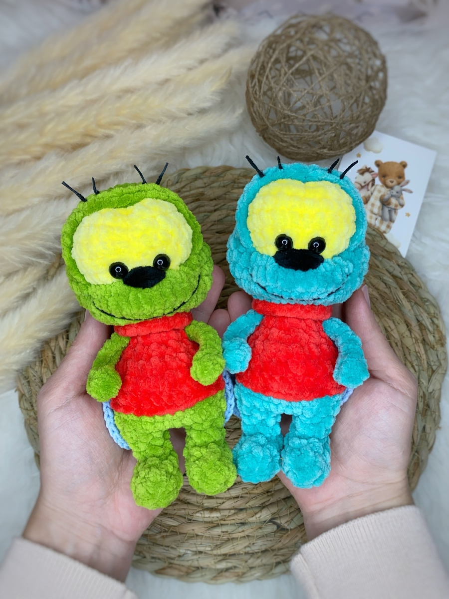 AmigurumiToday's tweet photo. Little Lifeguard Crochet Pattern ➡️ https://t.co/JK34uooYDc
.
.
#amigurumi #crochet #amigurumipatterns #crochetpatterns #handmade #crafting #diy https://t.co/xewWz6DaKk