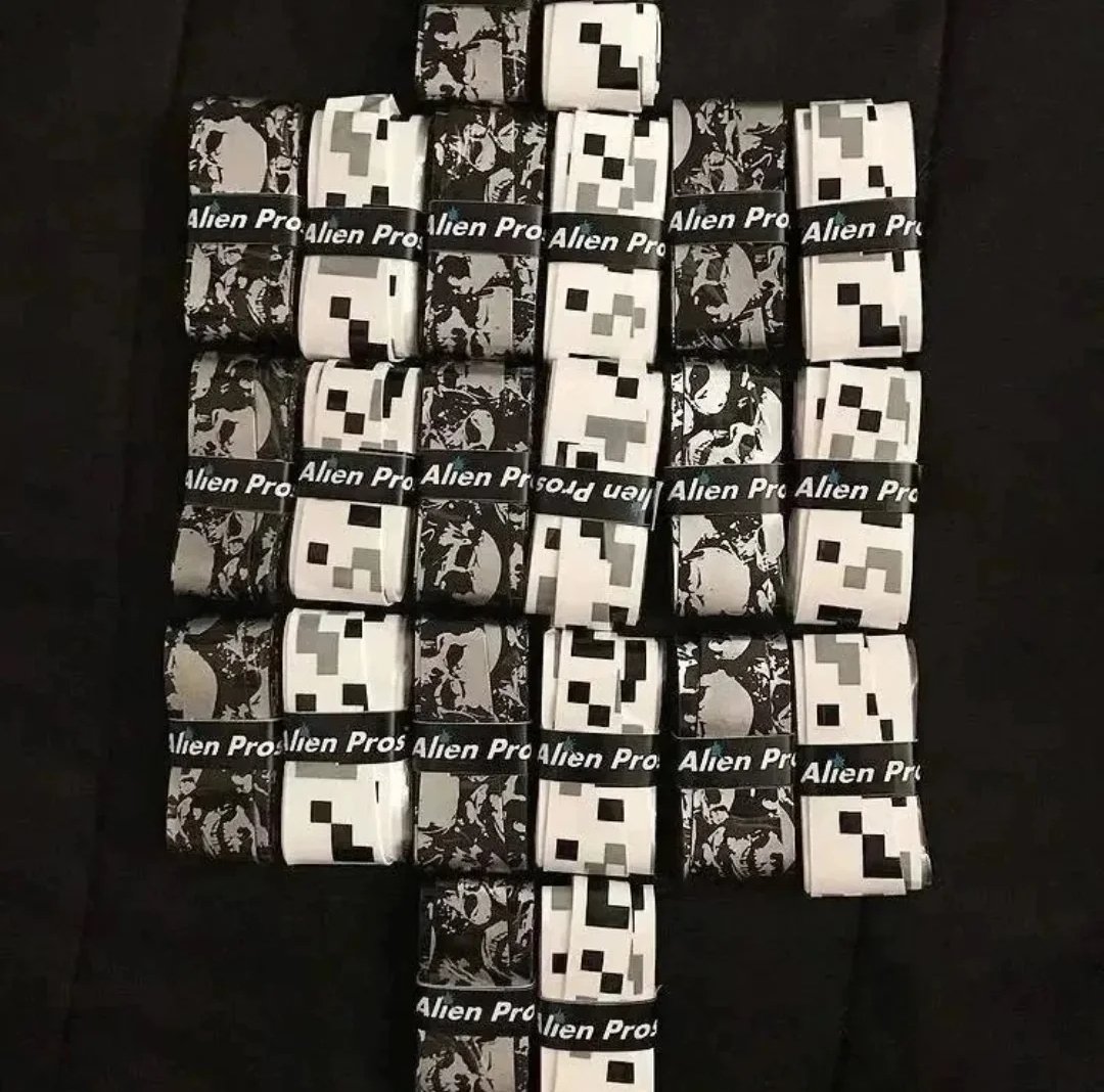 Alien_Pros's tweet image. Featuring our Skull and Blocks golf grip tapes! ⛳️👌

📷 @alangolfcal

Shop Alien Pros Golf grip tapes here : alien-pros.shop/collections/go… 

We ship worldwide! 🌐 

#golf #alienpros