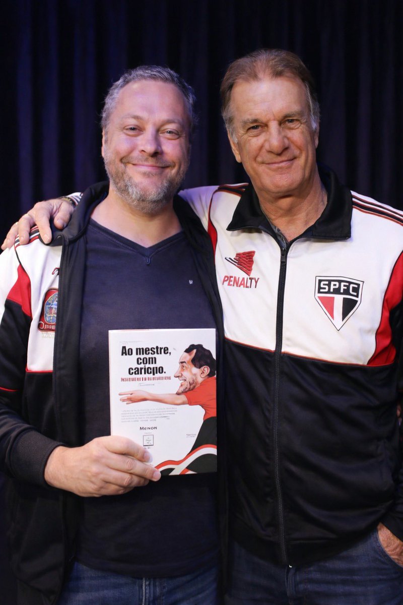 felipem_SPFC's tweet photo. São 20 anos sem você!
Sem o cara que mudou o patamar do São Paulo; do rabugento e brigão, mas ao mesmo tempo amante do futebol espetáculo. De pé frio ao maior vencedor como técnico no SP, com 33 títulos em 5 anos. O maior de todos os tempos! #teleeterno obrigado por tudo https://t.co/ciR3S5U6I6