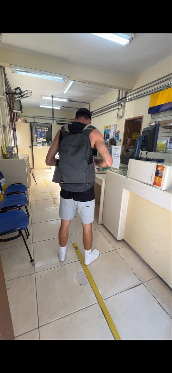 The World in White Socks (4K) tweet media