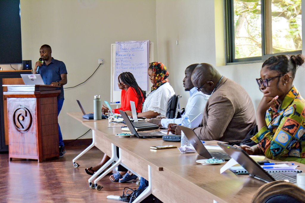 DerrickMayamba's tweet photo. What makes a message powerful?
What moves people from awareness to action?

This week, we’re sharpening the stories that will drive Uganda’s clean energy future through #REPowerUg, anchored in #REPowerAfrika a pan-African climate campaign led by @350Africa. @350 
@Rukiya_Khamis https://t.co/E6aCr1UmH9