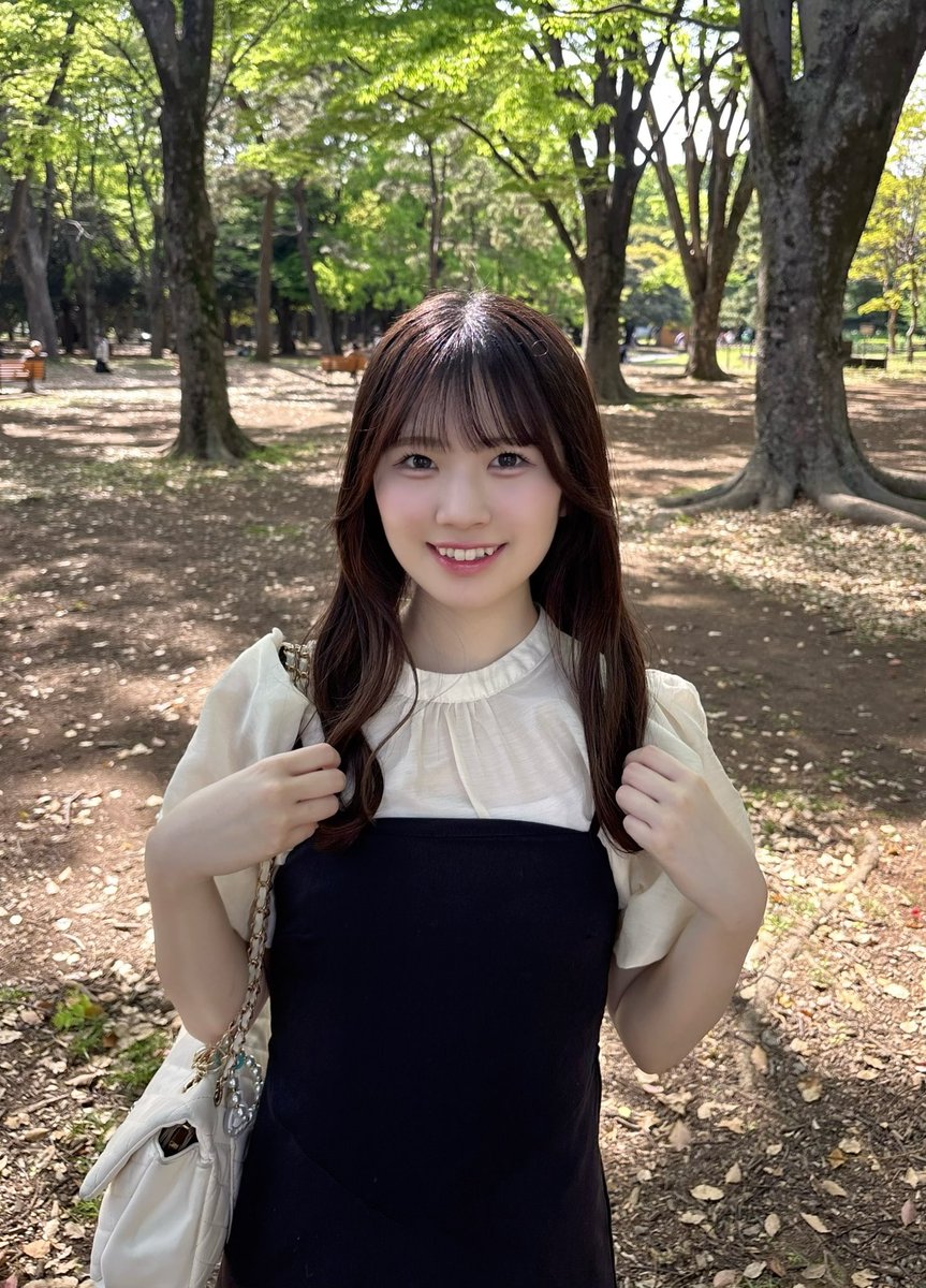 kimiao_shiina's tweet photo. きみが撮るわたしってかわいい🌼 https://t.co/SVlxtn4dmk