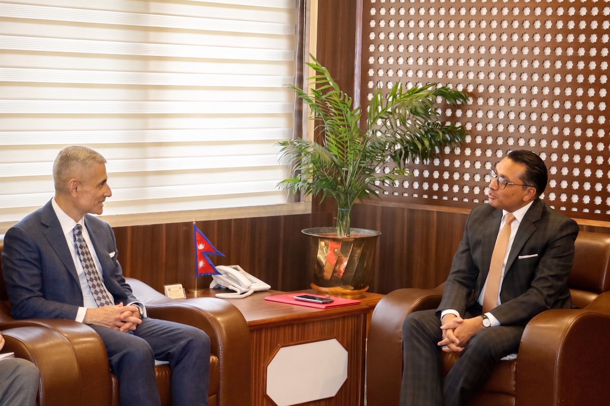 Nepal–US explore investment and economic partnership opportunities in high-level meeting - Fiscal Nepal fiscalnepal.com/2026/04/21/256… <a href="/SwarnimWagle/">Swarnim Waglé</a> <a href="/mofnepal/">MOF Nepal 🇳🇵</a> <a href="/USEmbassyNepal/">U.S. Embassy Nepal</a> <a href="/State_SCA/">Bureau of South and Central Asian Affairs (SCA)</a>