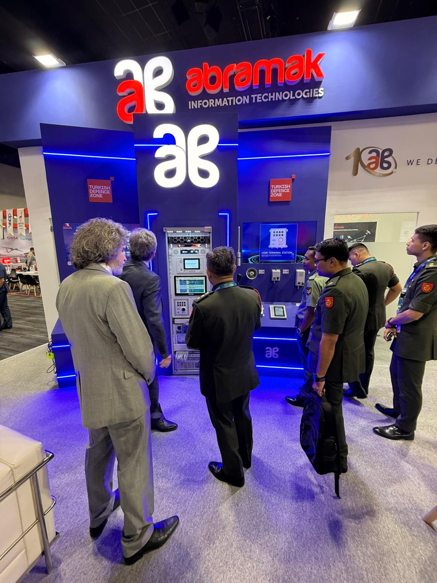 AbramakBilisim's tweet photo. We were pleased to welcome Colonel Mohd Zulkifli bin Ali Mustafa, Colonel Signals at Headquarters Army Field Command (West Malaysia), to our stand at #DSA2026.
#Expo #MalaysianArmedForces #RoyalMalaysianNavy #EmbassyofMalaysia #Defence #SSB #SSI #Defense #ABRAMAK https://t.co/KfIRhmRJCg