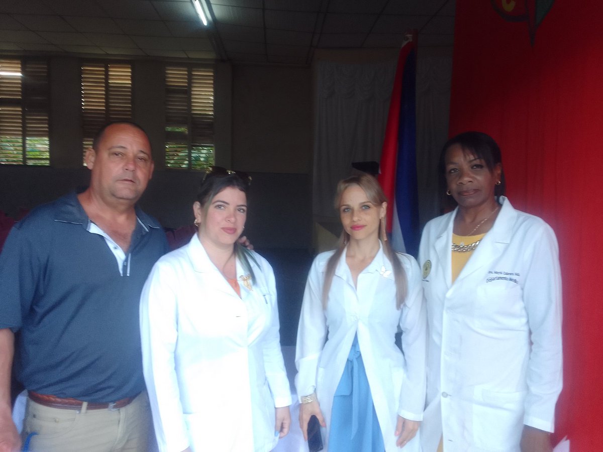 Como parte del proceso Mi Firma por la Patria el Hospital Pedríatico plasma su compromiso, con la unidad y la defensa.
#PinarDelRío