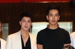 สรุปแล้ว ส่วนสูงพวกฮีเท่าไหร่กันแน่ฟะ

WE STAND WITH TRENINE
#สิ้นแสงสุริยาลาอุตตรายัน #หงสาวดีFinalEP