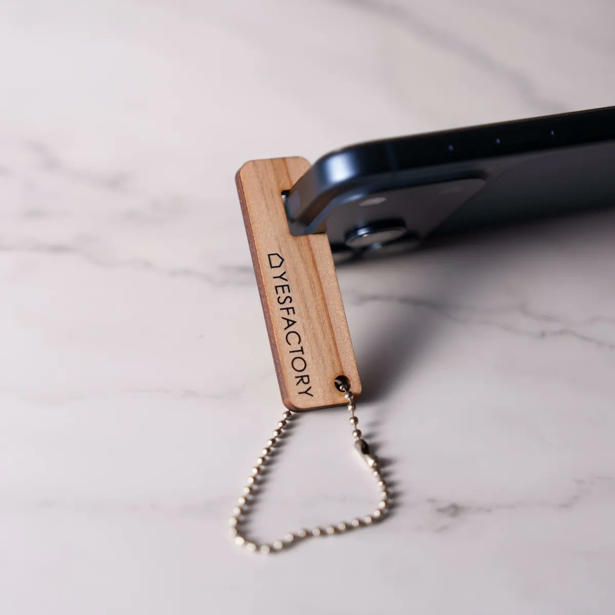 Yes_factory's tweet image. ノベルティを検討している企業の皆様、環境に配慮した木製ノベルティはいかがですか？
Yes工房はFSC認証木材である南三陸杉で製作しています。
詳しくはこちらをご覧下さい。
yes-factory.jp
Yes工房の木製品もご覧下さい。
minne.com/@yes-factory
#ノベルティ #記念品 #FSC #SDGs #南三陸