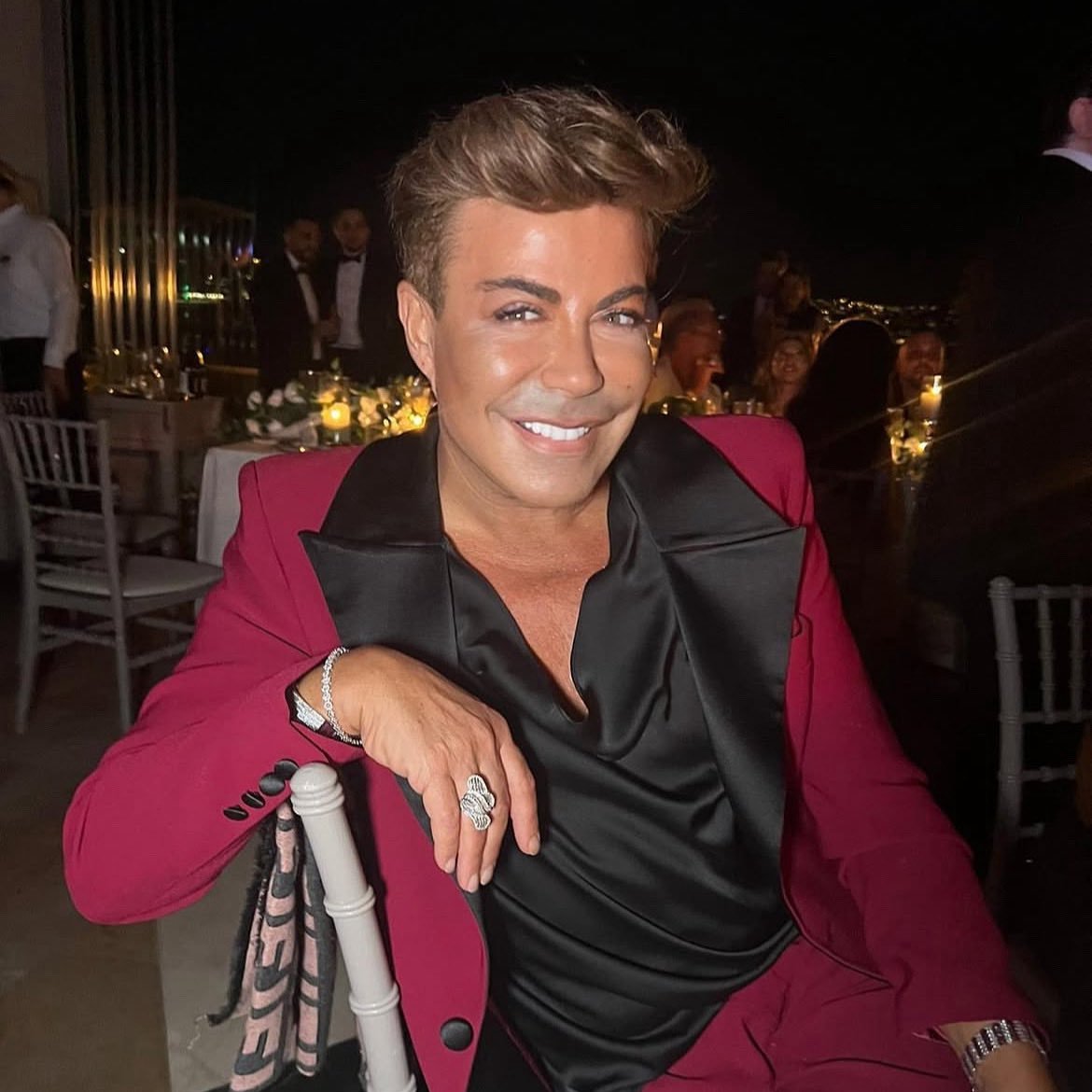 Pusholder tweet media