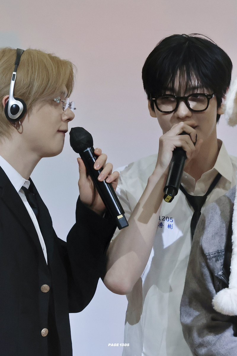 PAGE 𝘇 𐰁N tweet media