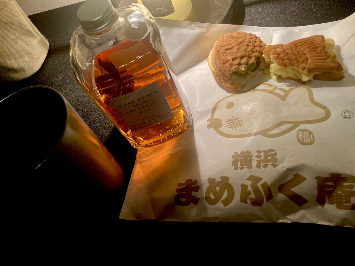 mulkmo44's tweet photo. たい焼きと、フロムザバレル。

うぐぅ。 https://t.co/fC41rg8GL3