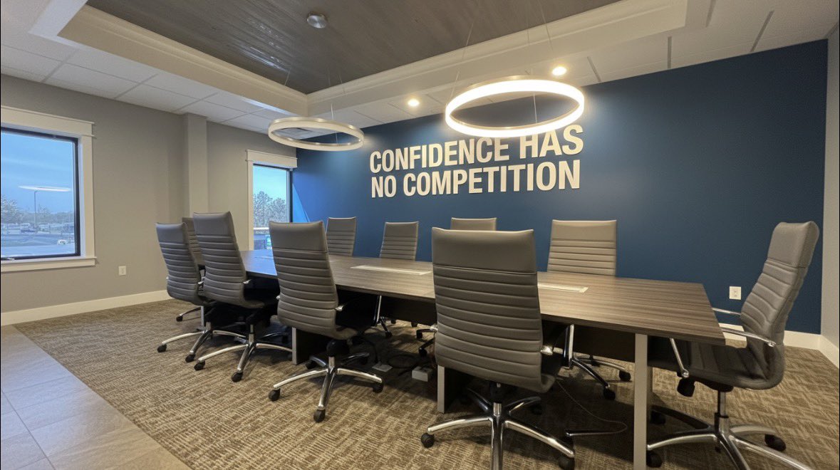 UnlimitedLawns's tweet image. “Confidence Has No Competition.” A powerful reminder that true strength comes from within. Focus on your journey, trust your vision, and let your confidence lead the way. 

#Confidence #Motivation #Success #Mindset #Leadership #Inspiration #Business #Goals #TeamUnlimited