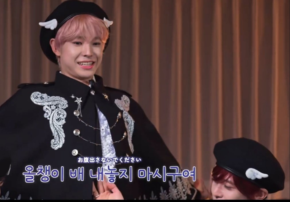 ⩌⩊⩌ tweet media