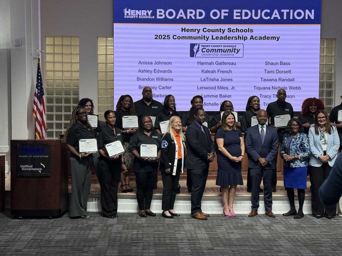 DrMilesk31's tweet image. So proud of Lenwood for being recognized at @HenryCountyBOE for his participation in the Henry County Schools Community Leadership Academy last night! Investing in our community is so important, and I love seeing him engage with this great program. #CommunityLeadership #HCS