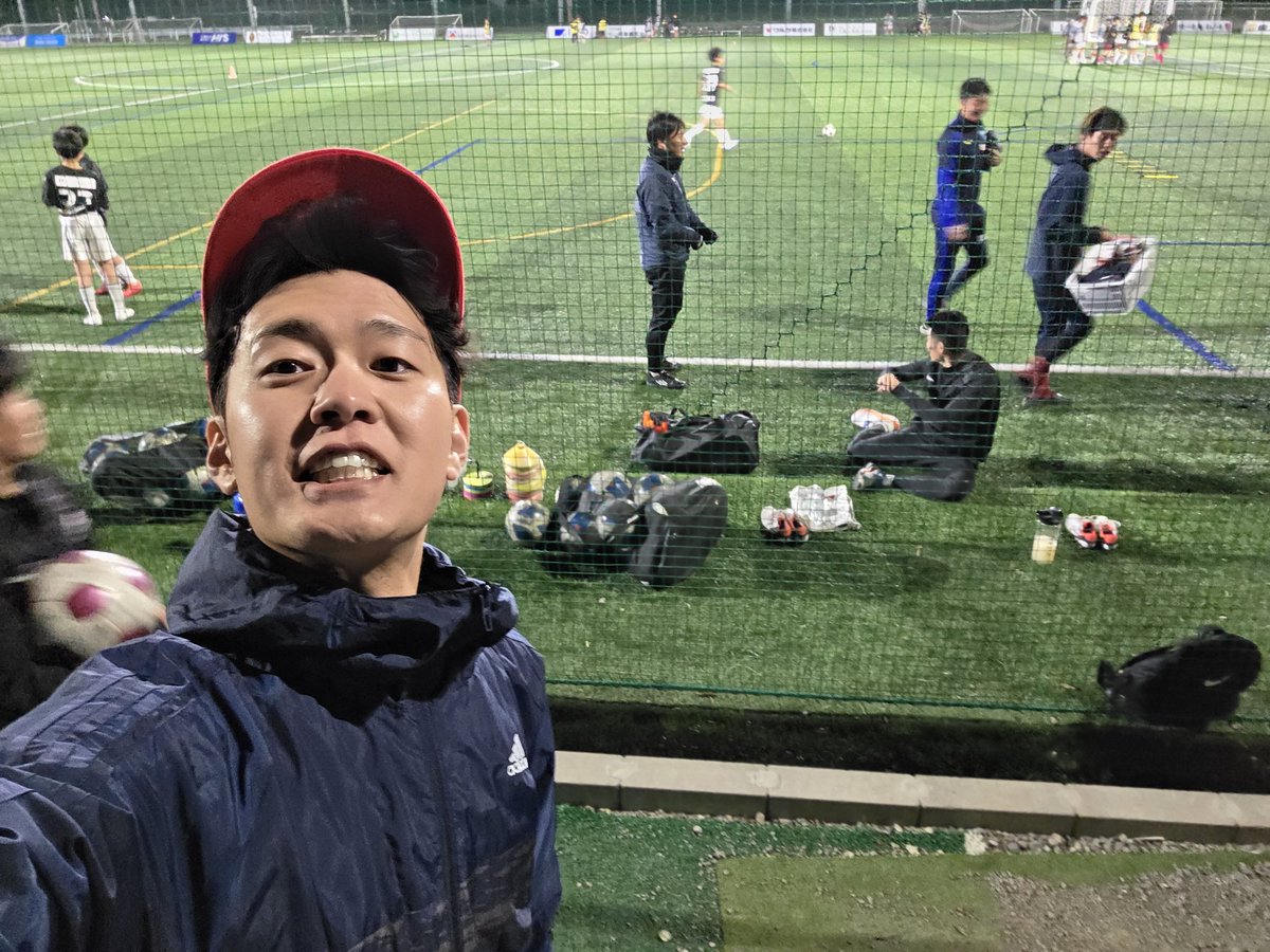 ケンヂブリッチ【ハチミツボーイズ】 tweet media