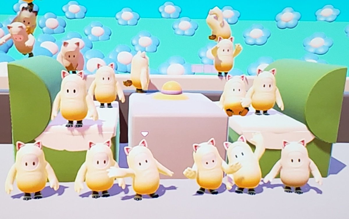 ももすけ tweet media