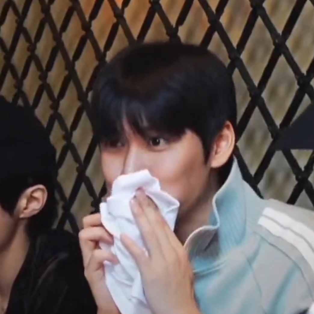 ちょこ tweet media