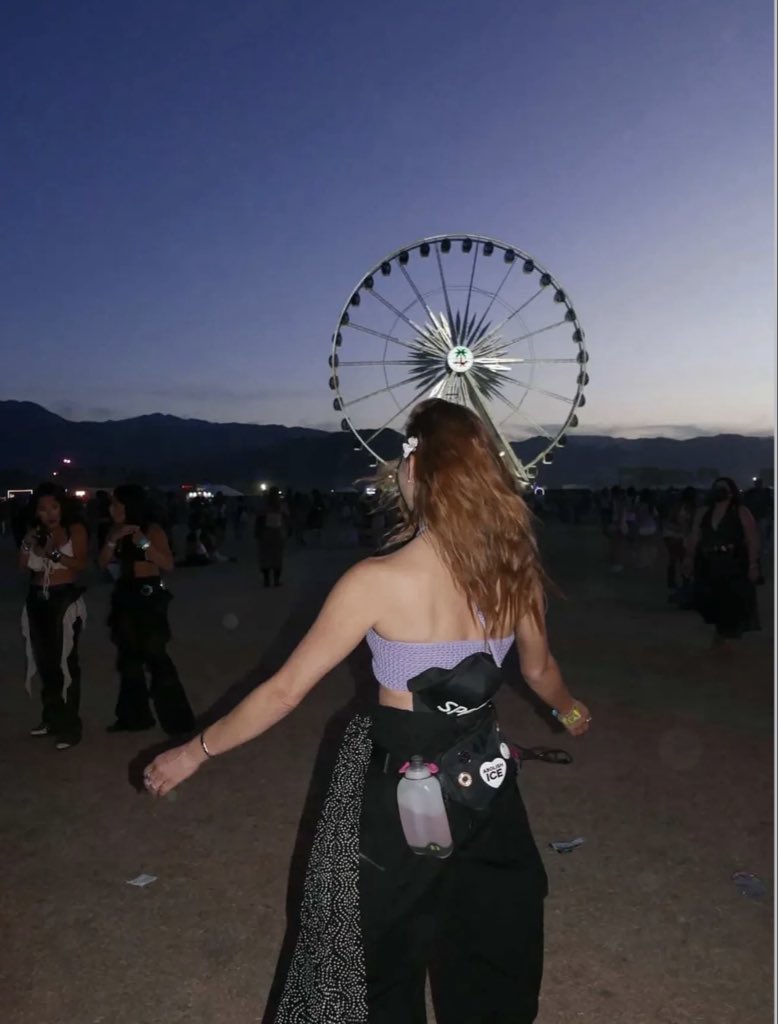redwound's tweet photo. 🌵🎶🛸🎡🫶✨ https://t.co/oRvmbdAJyE