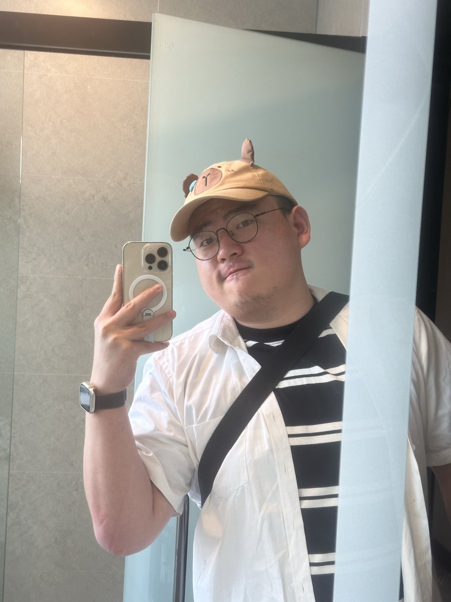 Downtime tweet media