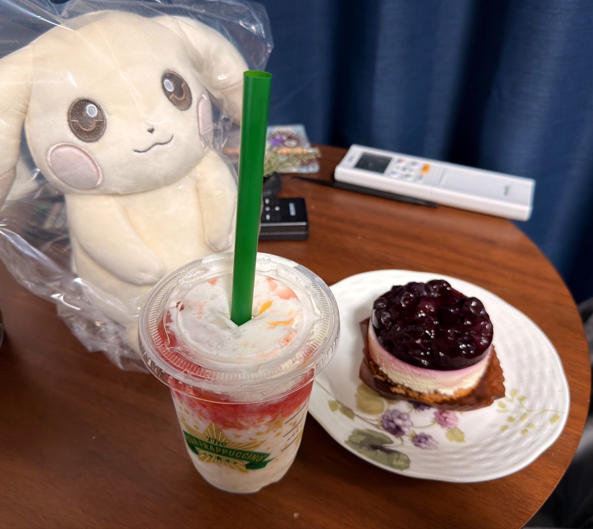 トラゾー tweet media