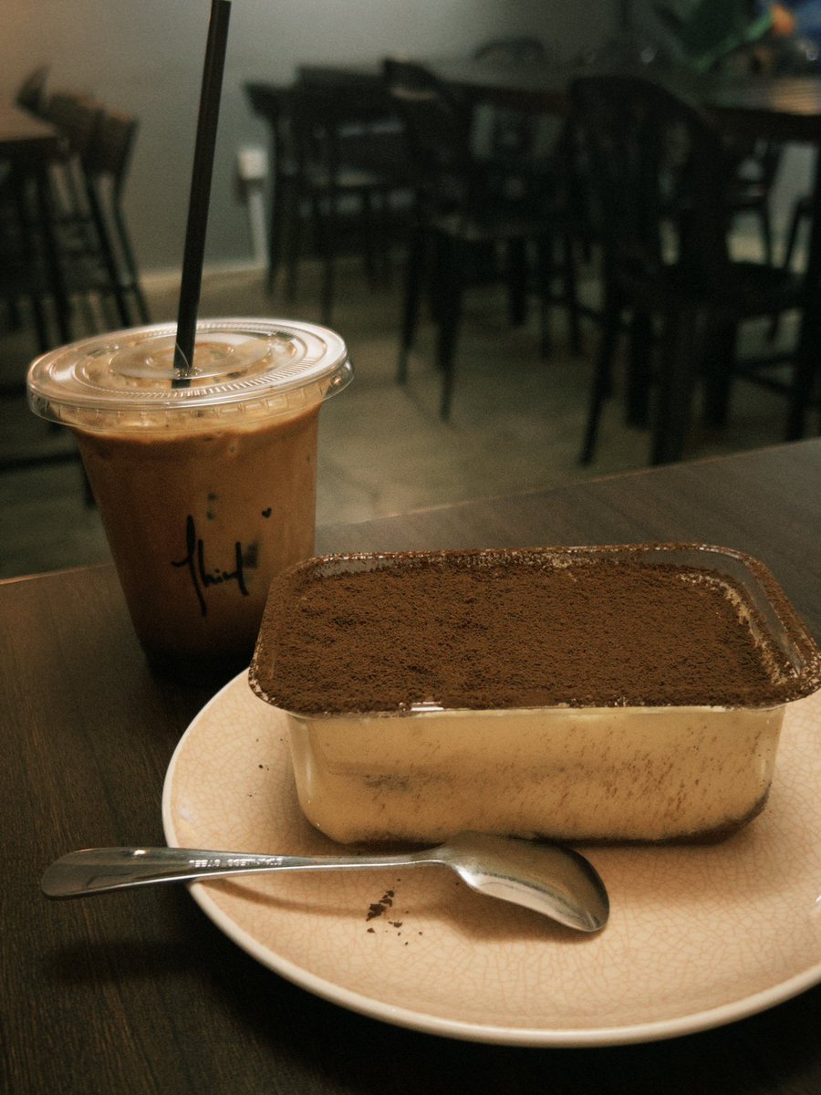 raff_zi's tweet photo. Coffee run https://t.co/RCOxZlTdfc