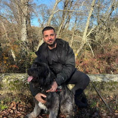 Azote_de_hipocritas tweet media