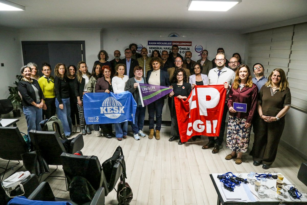 EPSUnions's tweet image. 📣15 women trade union leaders from @KESK1995 stand trial today for their union work.

An EPSU &amp;amp; PSI delegation is in Ankara in #solidarity.

🗣️ Paola Panzeri of EPSU:
 "Judicial harassment against women trade unionists are unacceptable. Dear sisters, you are not alone!"