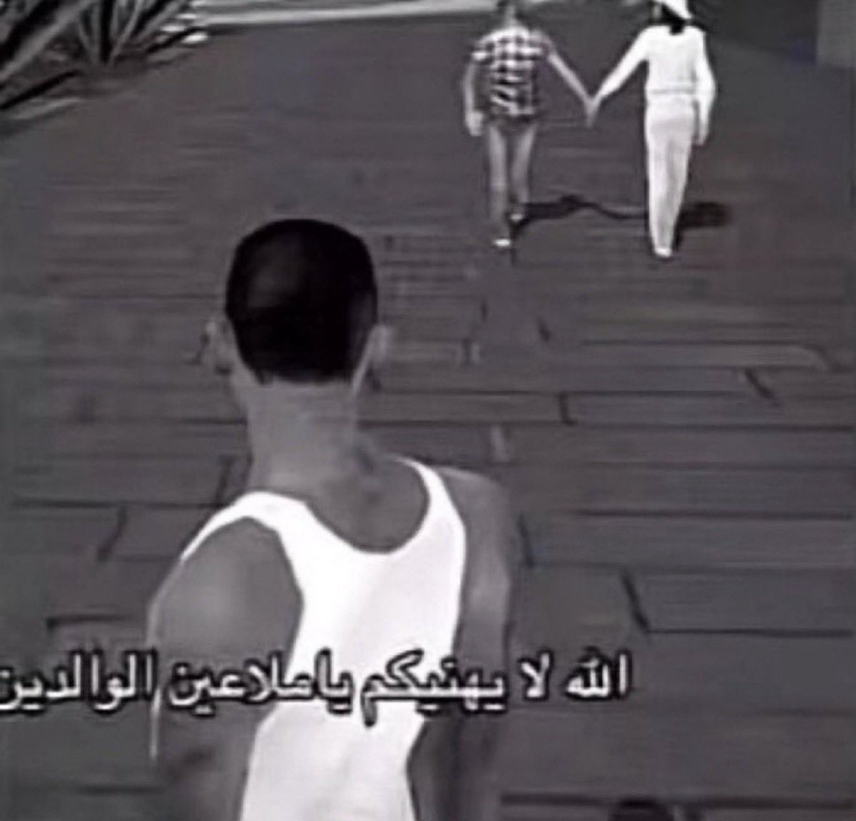 تـايقر tweet media