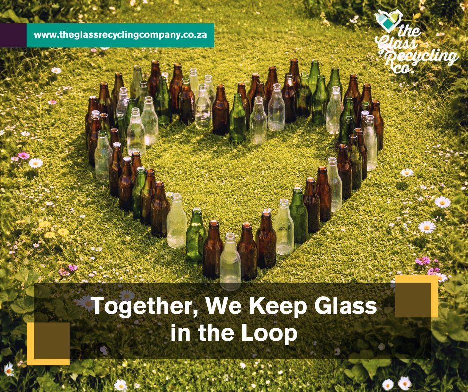 TGRC's tweet image. 💡 #TipTuesday
Did you know you don’t need to remove labels from glass bottles and jars before recycling? ♻️
During the recycling process, labels are removed when the glass is cleaned and melted.
- Just remember to:
- Empty the container
- Give it a quick rinse
- Recycle it