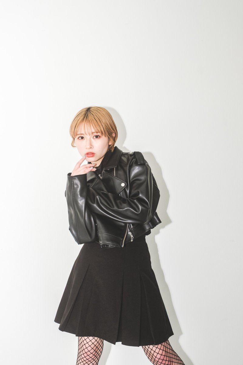 marin_partner's tweet photo. black. https://t.co/sOWIczgAfJ