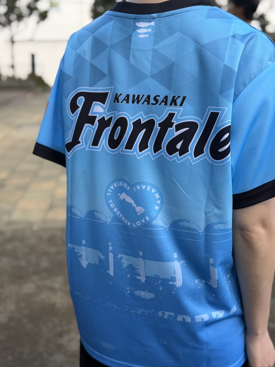 SHISHAMOコラボグッズ》 新商品登場&再受注販売のお知らせ🎸🐬 6月にU
