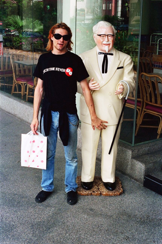 hourly kurt cobain tweet media