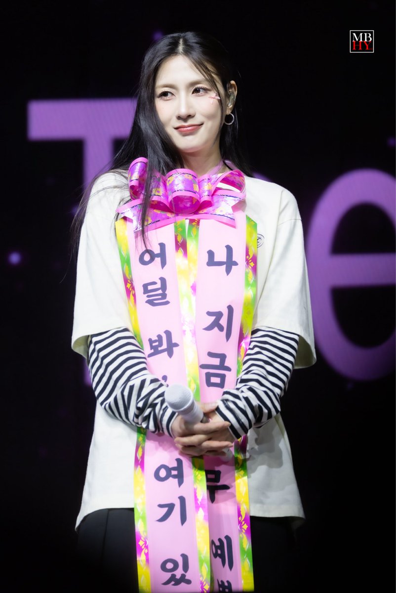 Mostbeautifulhayoung tweet media