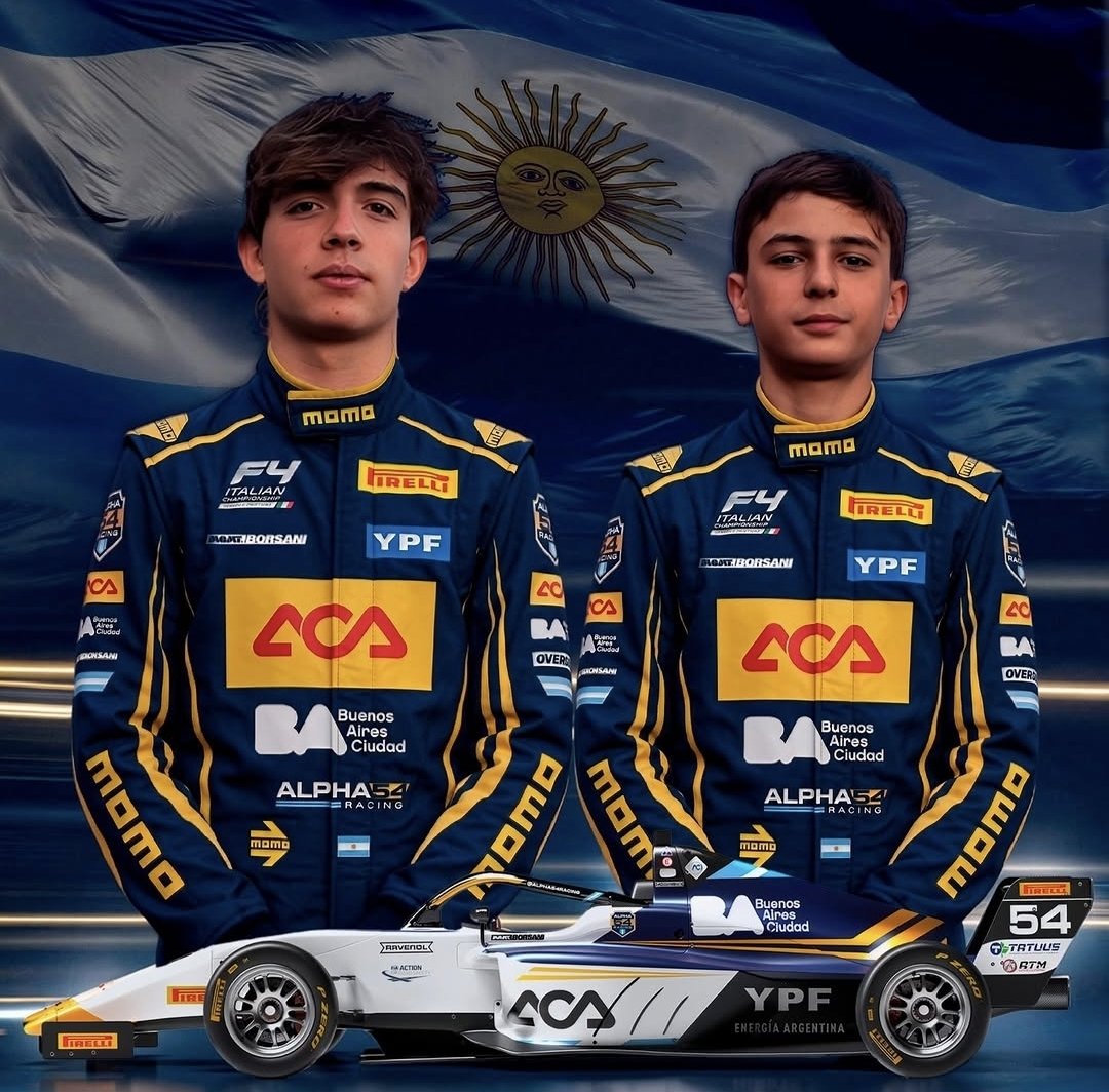cesarsantomauro's tweet photo. Volver a lo grande, el automovilismo argentino tendrá como en viejas épocas un equipo con dos pilotos en la Formula 4 Italiana, Thiago Palotini y Federico Diaz estarán en el  #Alpha54Racing En buena hora el ACA sale nuevamente con éste apoyo a jóvenes talentos. https://t.co/c1iv2tPpuv