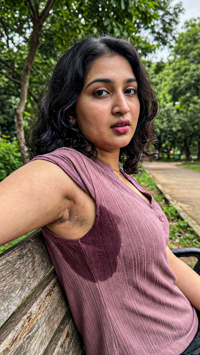 biznoriboi's tweet image. Just me, my natural self, and a sunny park day 🌳
No filters, no hiding — just real &amp;amp; relaxed 💕
#Armpit #NaturalBeauty #ParkVibes #RealMe