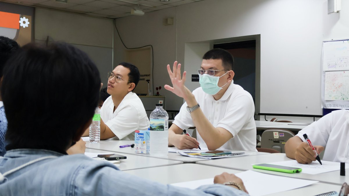 APCDAsiaPacific's tweet image. Disability-Inclusive Art 🧑‍🎨🎨 (1–3 Apr 2026) used Contour &amp;amp; Creative Drawing to support focus, perception, communication, and creative expression for persons with disabilities 🤍
#InclusiveArt #ArtForAll #Inclusion #APCD