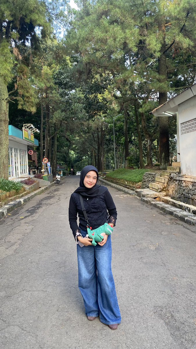 riss ೀ tweet media