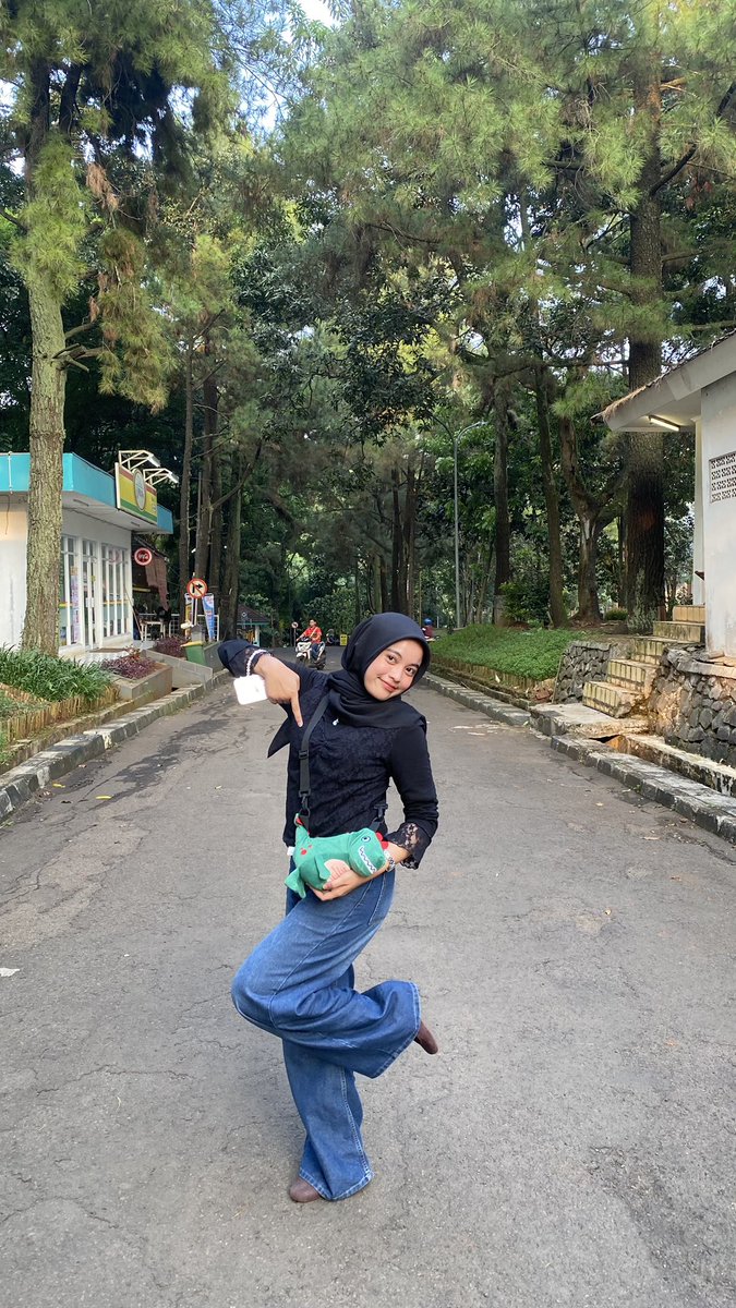 riss ೀ tweet media