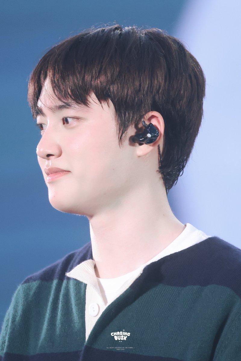 260411 #EXhOrizon
살짝 발그레해진 볼이 진짜 미치게 좋아 🍑

#도경수 #KYUNGSOO #디오 
#都暻秀 #ギョンス