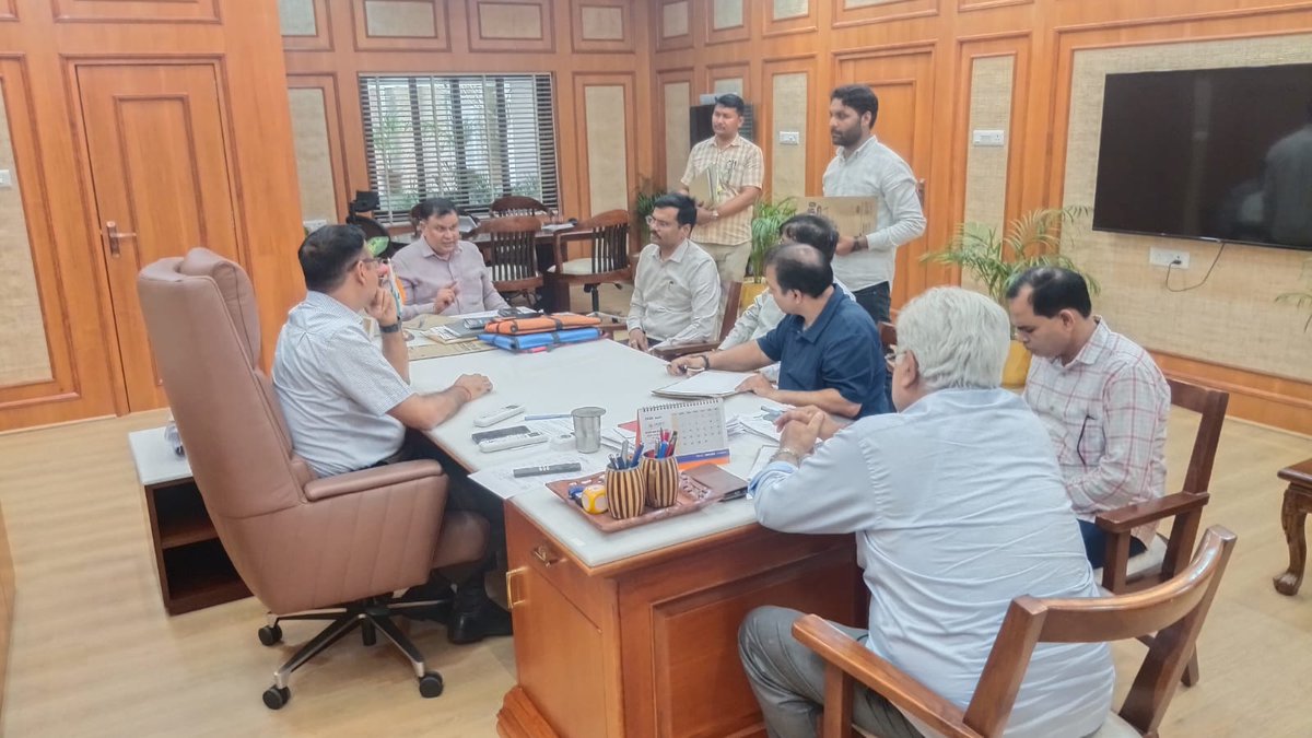 District Magistrate, Sant Kabir Nagar tweet media